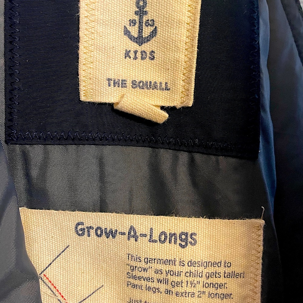 Great condition.Black. Grow-a-longs